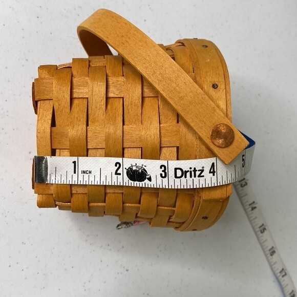 Longaberger 2001 Measuring Basket 5" Swing Handle Plastic Liner Hope Charm - Picture 14 of 15
